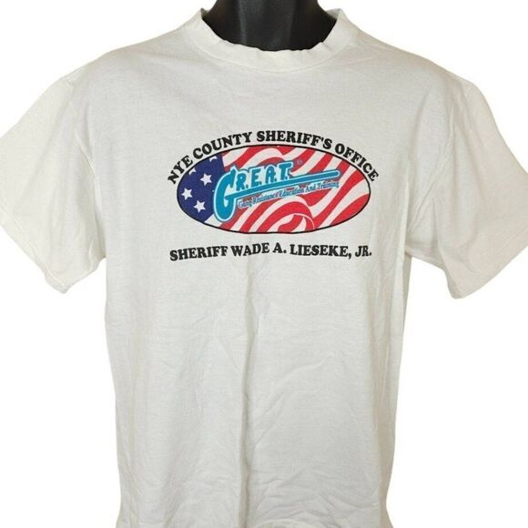 Gang Resistance T Shirt Mens Size Medium Vintage Y2K Nye County Sheriff GREAT - Picture 1 of 5